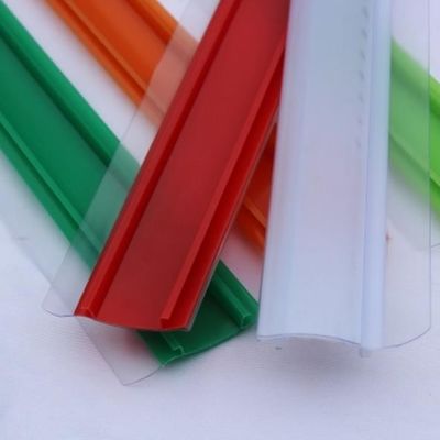Etykieta cenowa z PVC Uchwyt na bilet Maszyna do wytłaczania profili z tworzyw sztucznych