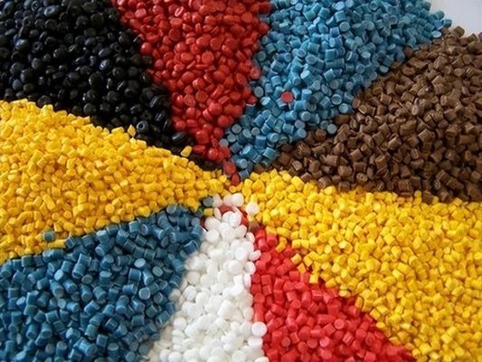 Bezhalogenowy ognioodporność TPE Termoplastyczny elastomer K300 do produkcji drutu