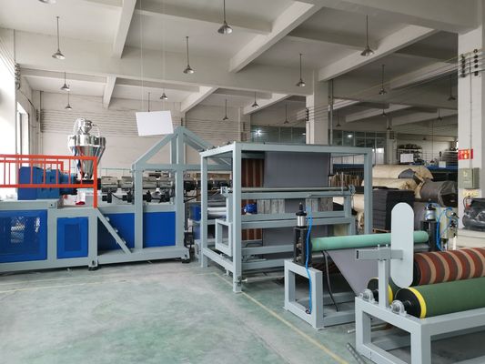 Maszyna do laminowania dywanów 2M TPE 300 do 500 kg / h Laminat TPE